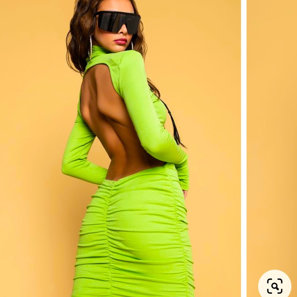 AKIRA lime dress